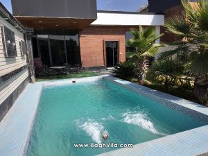 ویلا مدرن داخل شهرک چسب بافت مناسب سکونت اطراف کرج تهراندشت